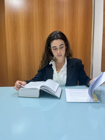 Dra. Eduarda Moura, advogada trabalhista em Salvador